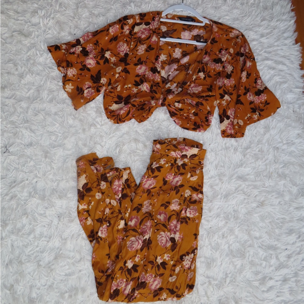 American Eagles Floral Set